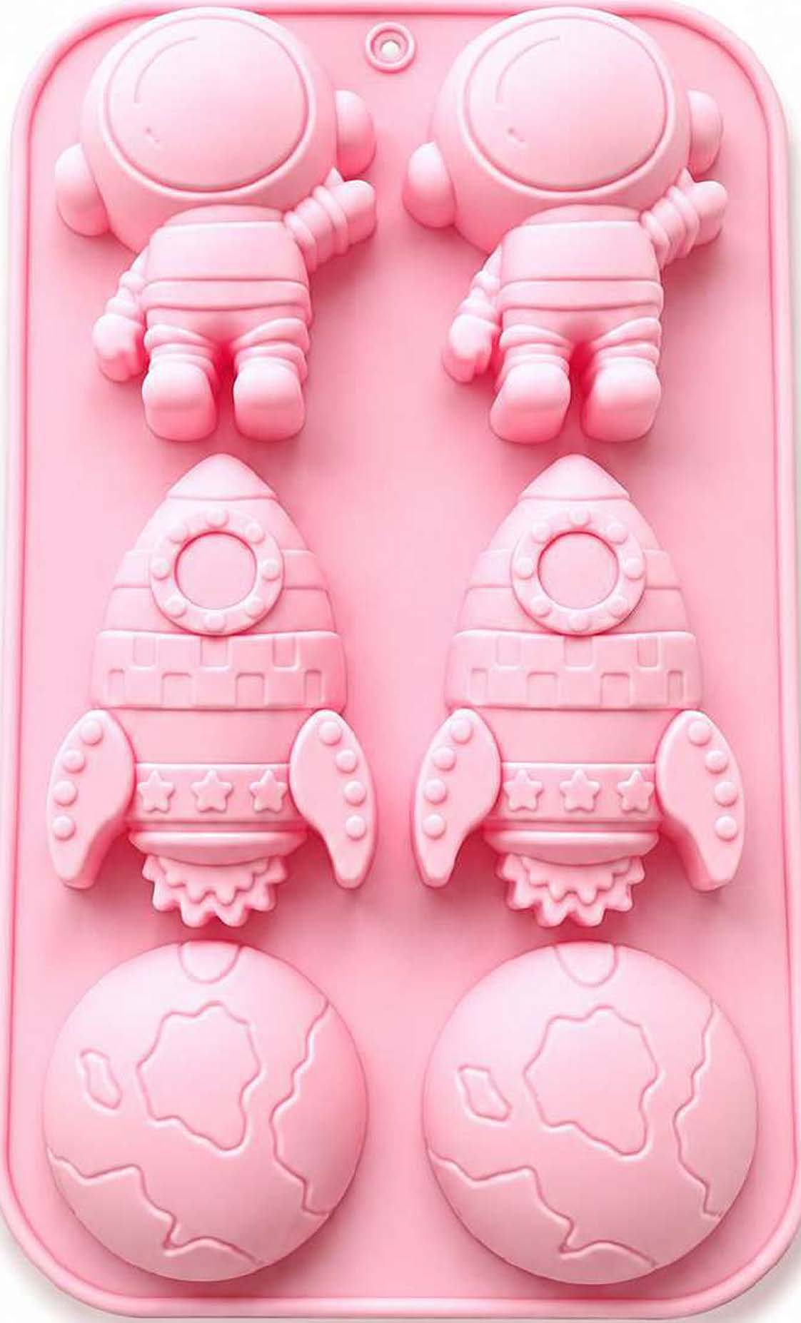 6 Cavity Astronaut & Earth Mould