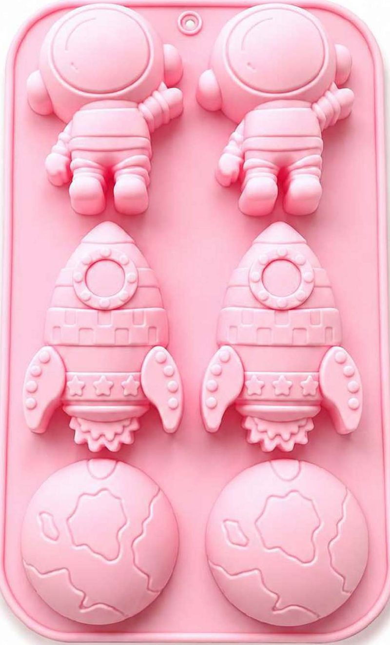 6 Cavity Astronaut & Earth Mould