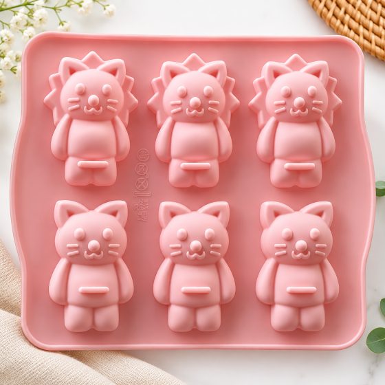 ArtNest India 6 Cavity Cute Cat Silicone Mould