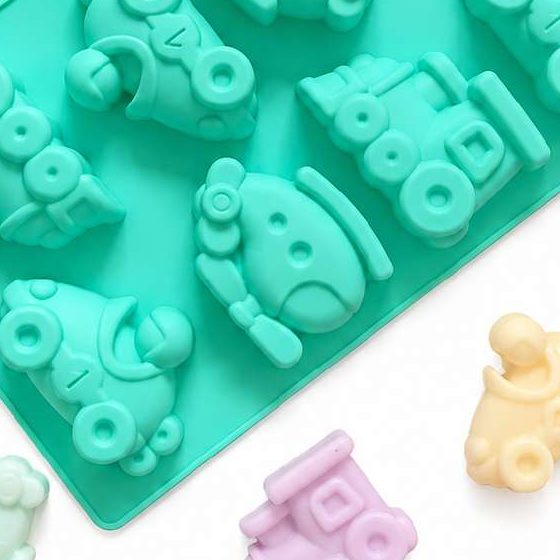 8 Cavity Car Helicopter Train Mould