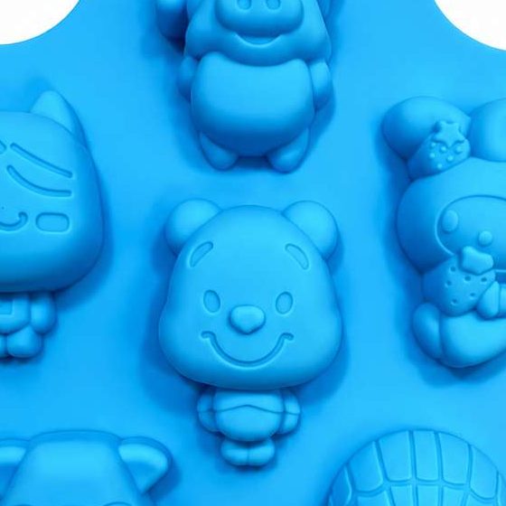 6 Cavity Cartoon Mould
